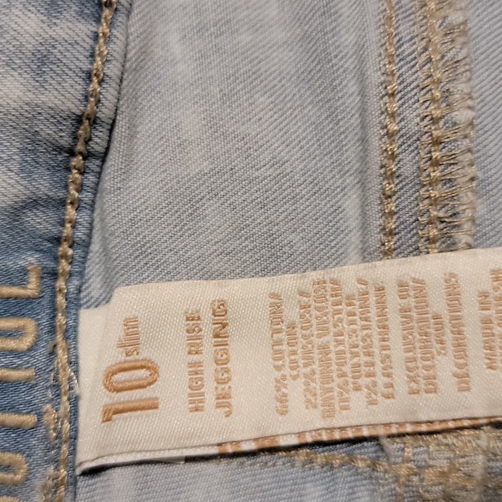 Jeans - Picture 3 of 5
